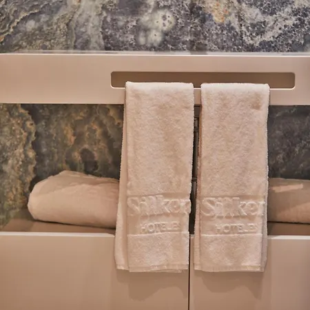 Silken Atlantis - Homes Hébergement de vacances