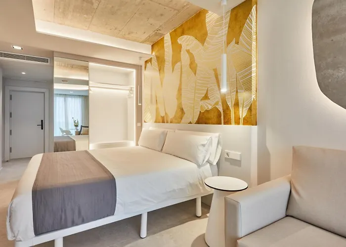 Semesterbostad Silken Atlantis - Homes